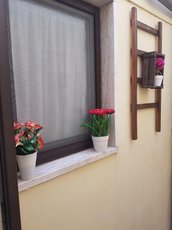 Appartamento Casa Melania Brindisi Esterno foto